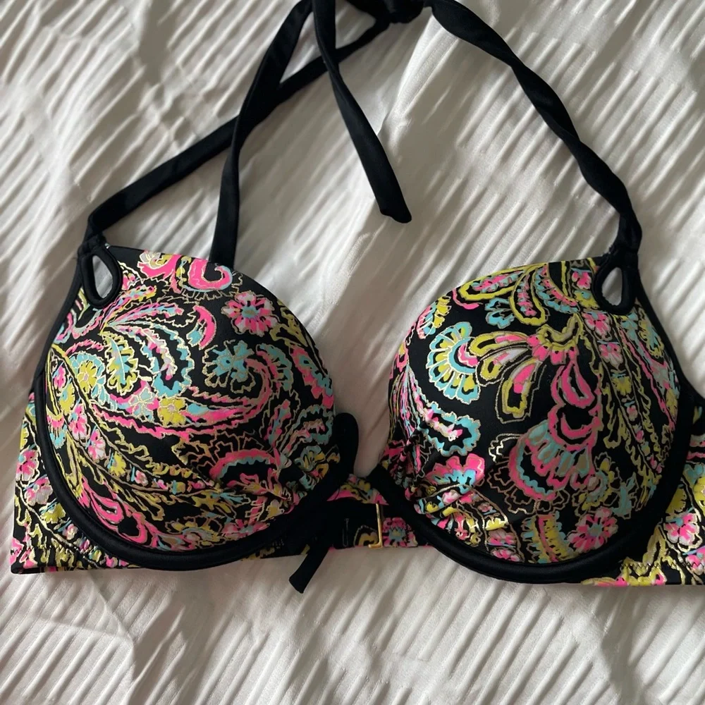 Victoria Secret Push up Bra halter